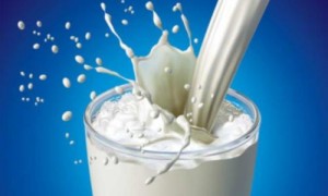 glass-of-milk-2009
