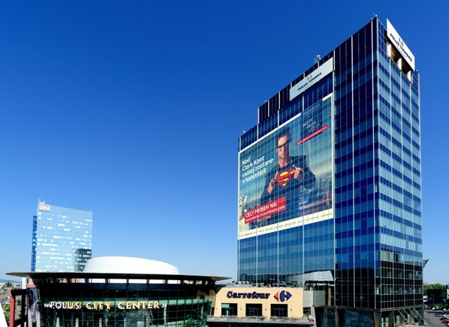 Photo IMMOFINANZ Group_Superman Campaign_Polus Tower_Bratislava