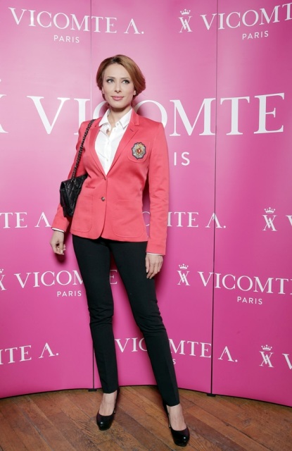 Iulia Vantur, outfit Vicomte A. - Source: GolinHarris Bucharest