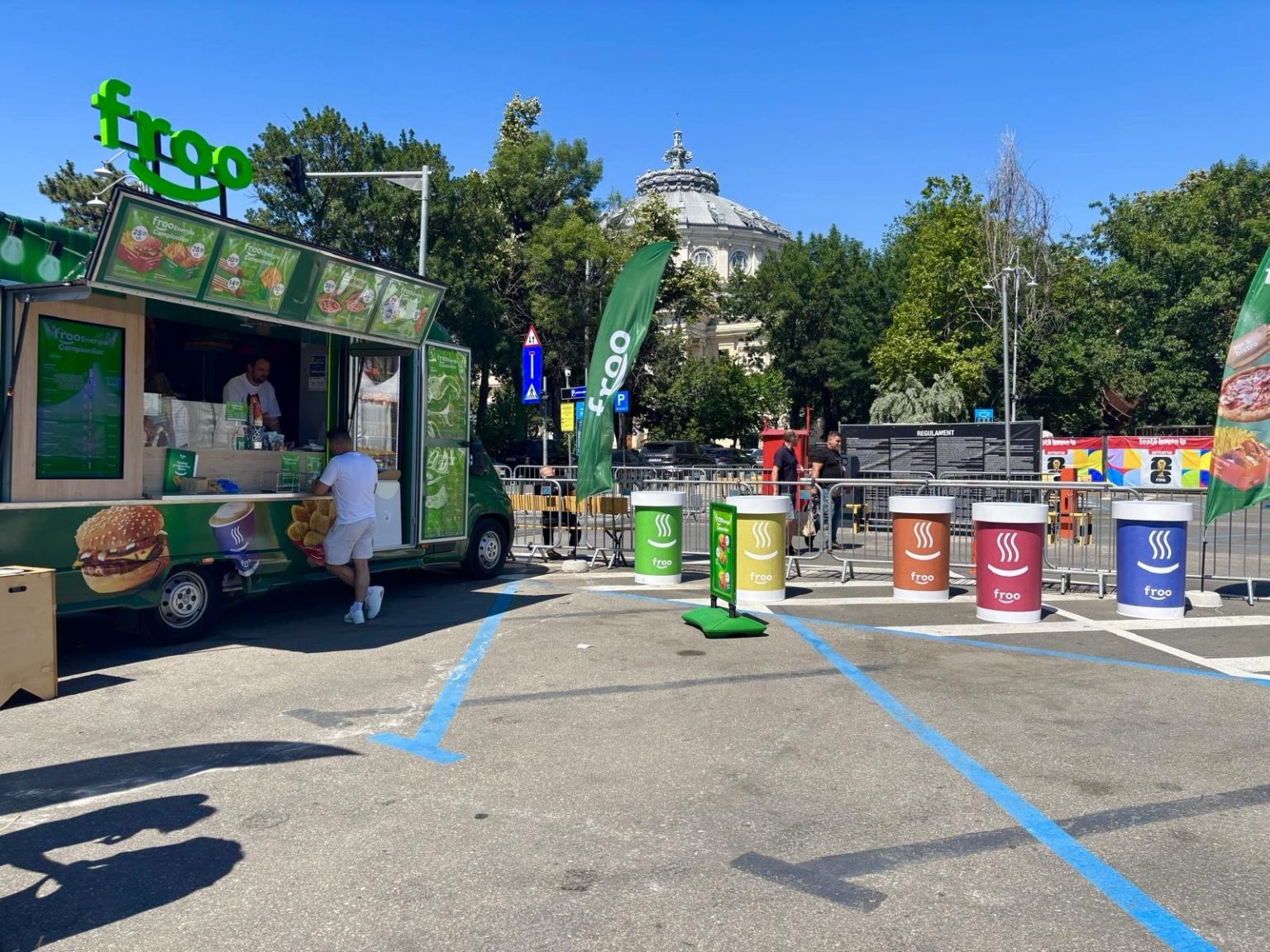 A New Way To Experience Convenience Froo Launches Its First Food Truck a-new-way-to-experience-convenience-froo-launches-its-first-food-truck